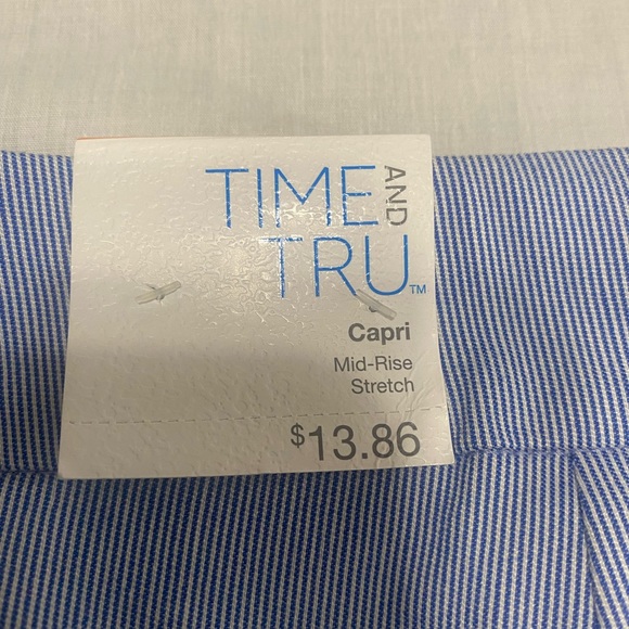 Time and Tru Pants & Jumpsuits Time And Tru Womens Blue Stripe Millennium Capri Nwt Szm8